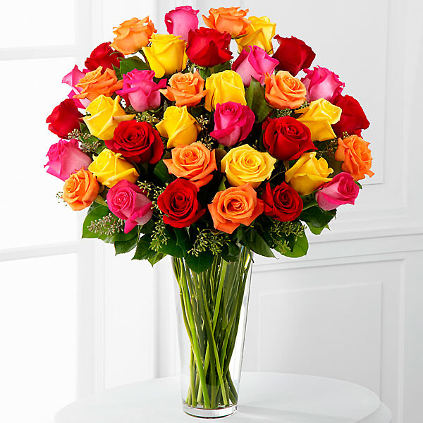 The Bright Spark&amp;trade Rose Bouquet